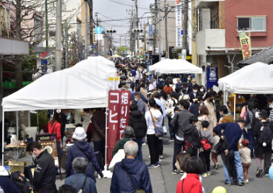 「越ヶ谷まちあそび」の様子