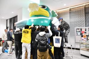 ガーヤちゃんの上の部分とお鍋の部分が合体されます