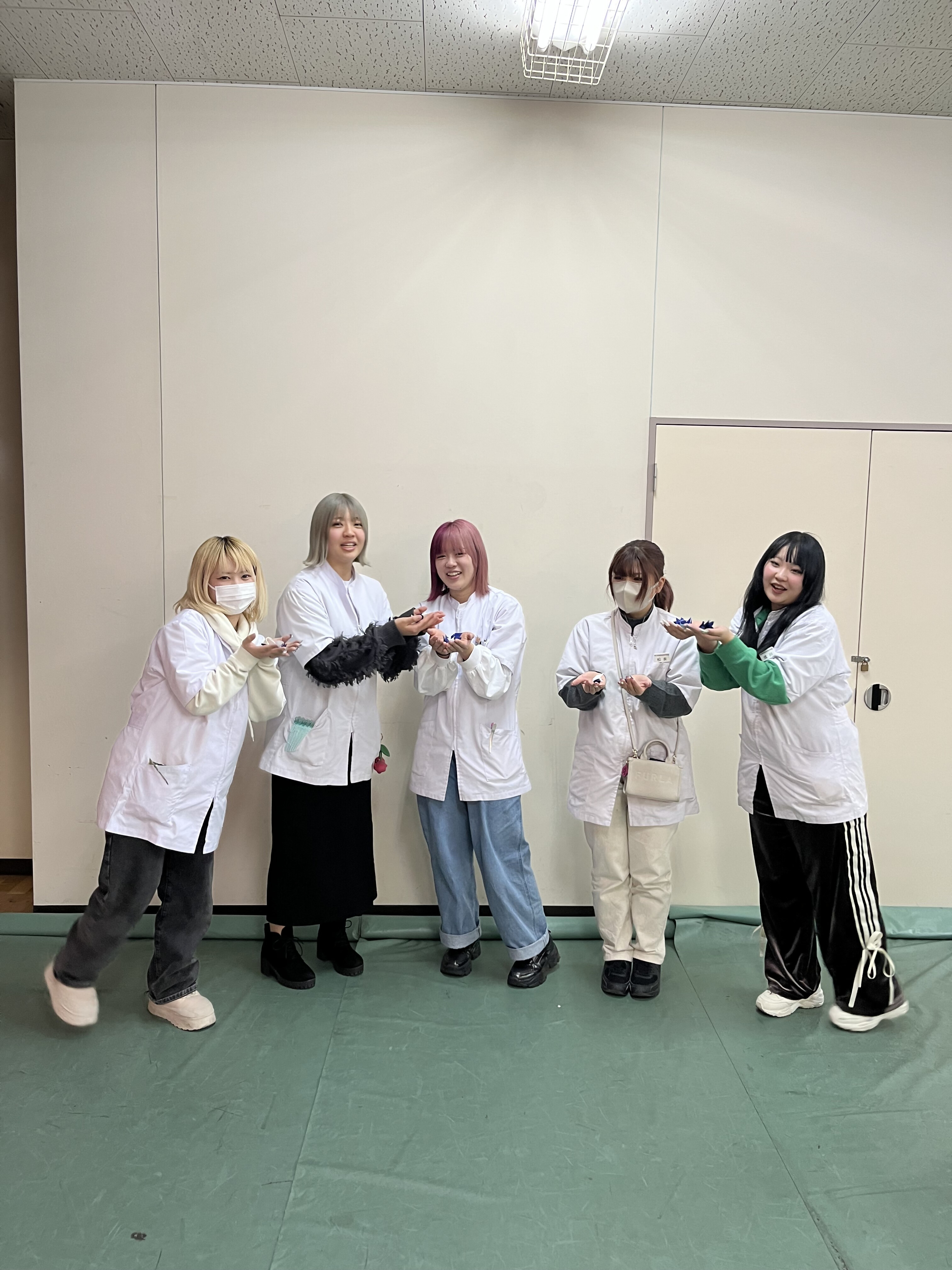 水遊都市KOSHIGAYA　折り紙完成の集合写真