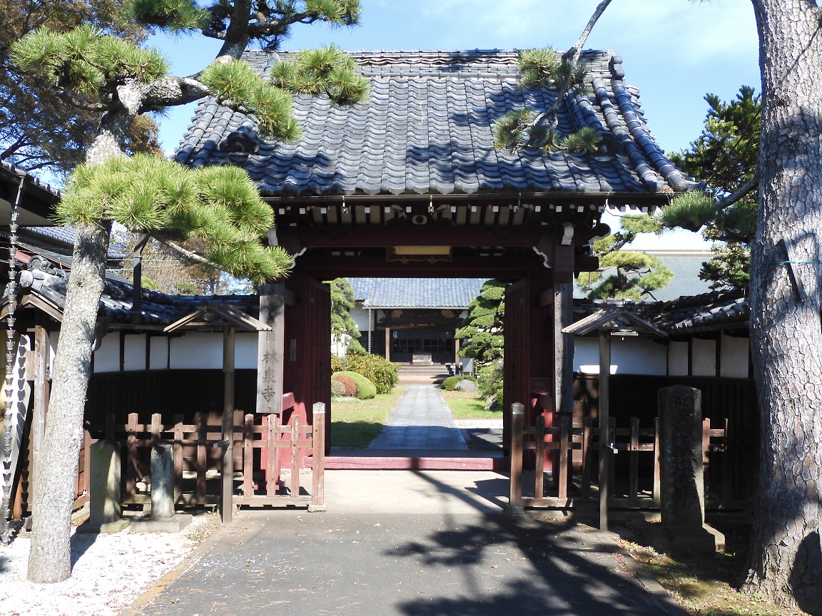 林泉寺表門の写真