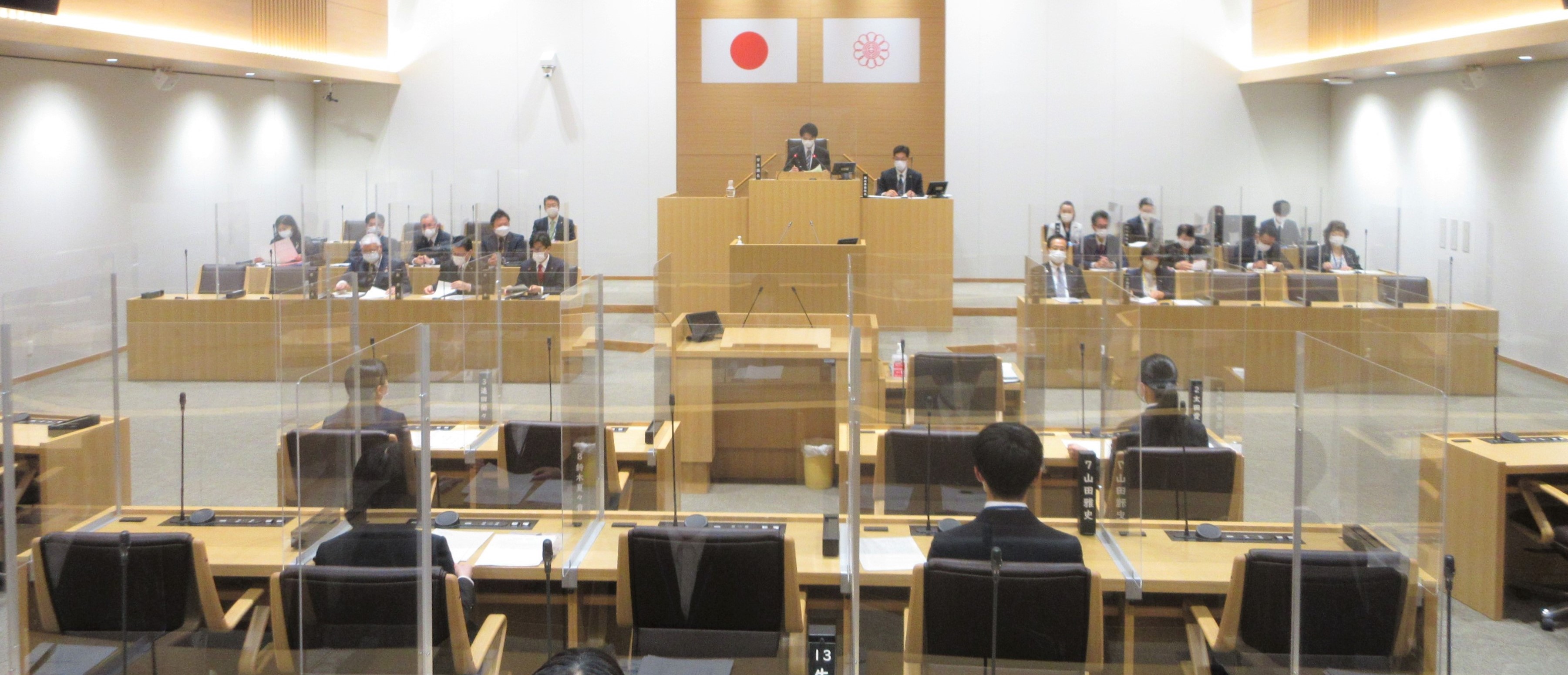 傍聴席からの学生議会