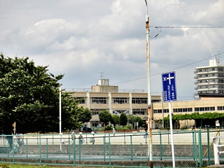 南越谷小学校