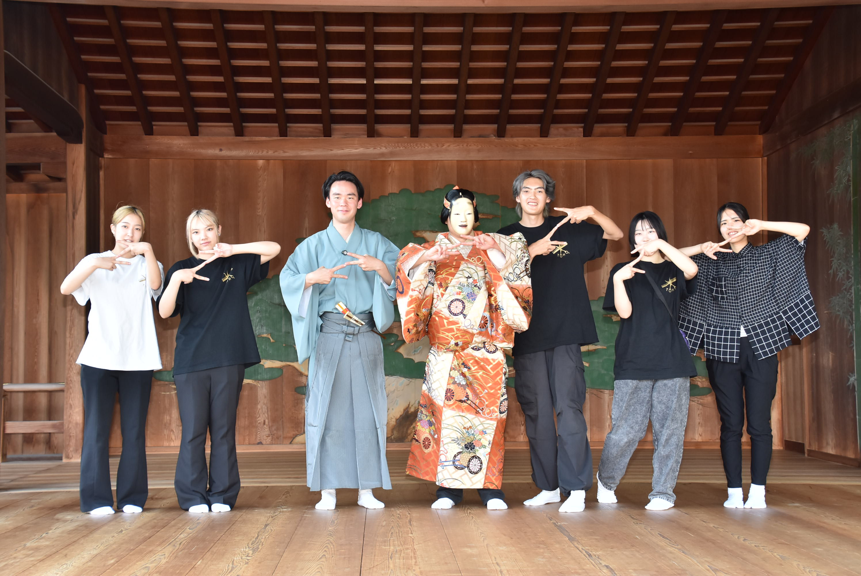 関根祥丸先生とZ係の集合写真