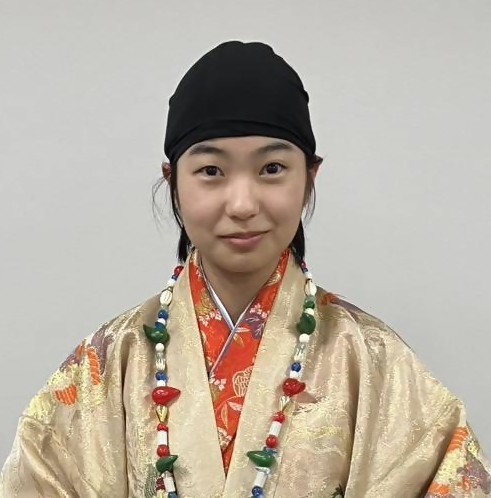 日向さん顔写真