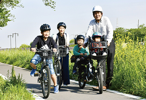 家族で自転車