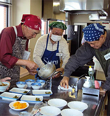 楽しく料理を学べます