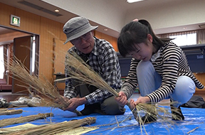 新方地区センター正月しめ飾り作り教室