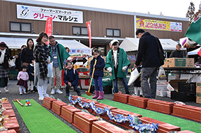 ホールインワンで野菜がもらえるゴルフに挑戦