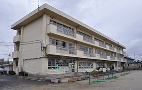 川柳小学校