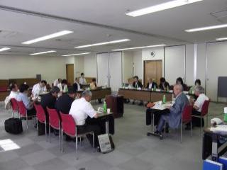 越谷市本庁舎整備審議会 第2回会議 写真