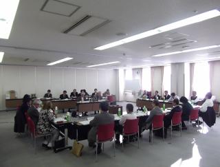 越谷市本庁舎整備審議会 第4回会議 写真