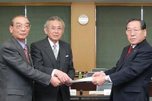 自治基本条例推進会議第1回会議写真