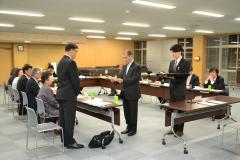 自治基本条例推進会議第1回会議写真